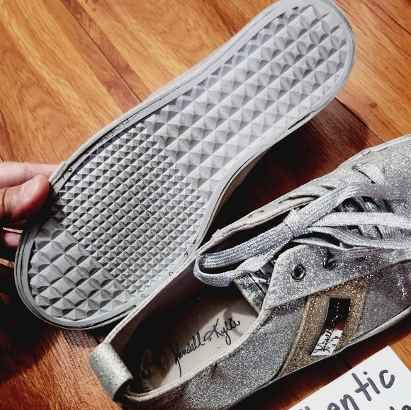 SoLD!Kendall & Kylie sneakers - Picture 6 of 8